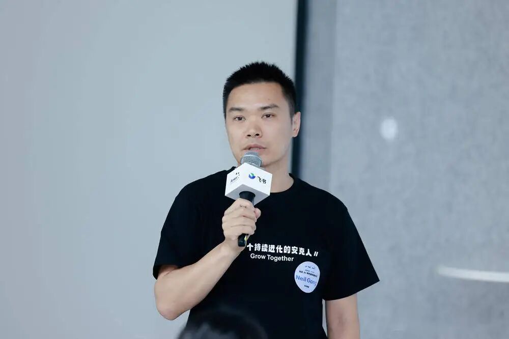 安克用差异化 ROI 管理平衡 AI 落地和长期探索
