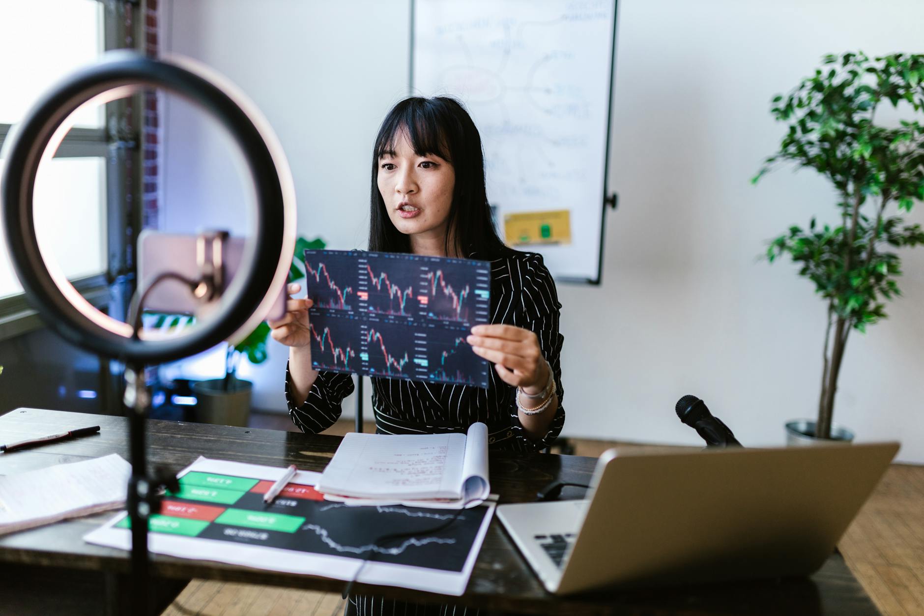 4步选influencer engagement rate analysis tool
